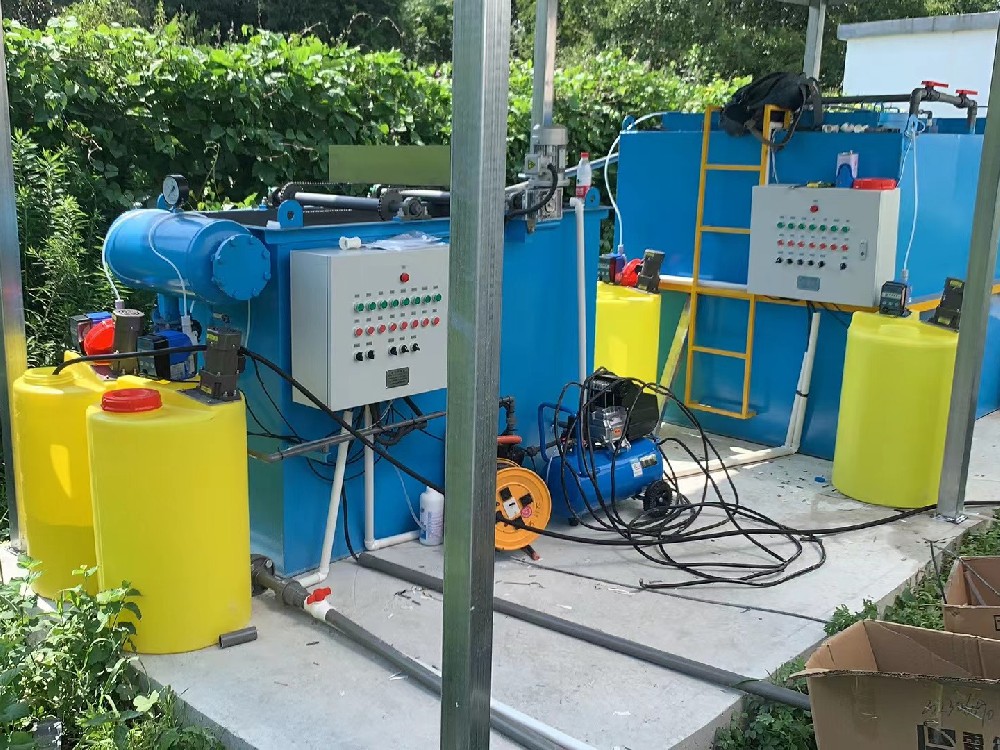 餐廚垃圾污水該怎么處理？一體化污水處理設備來幫您